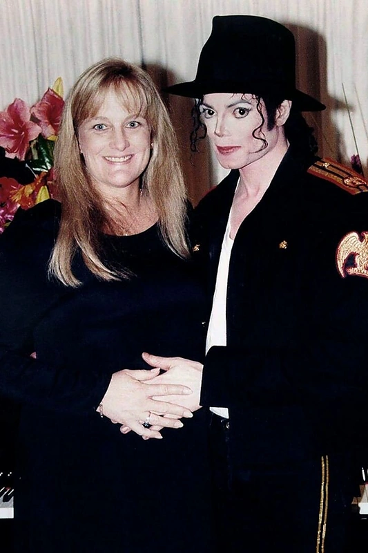 Michaelas Jacksonas ir Debbie Rowe 1996-aisiais