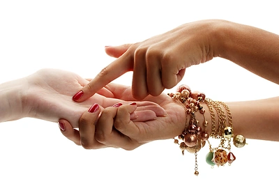 Skaitome iš delno: likimas pagal 3 svarbiausias linijas