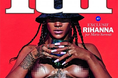 Vyrų žurnalui „Lui“ pozavusi Rihanna parodė visiškai nuogą kūną