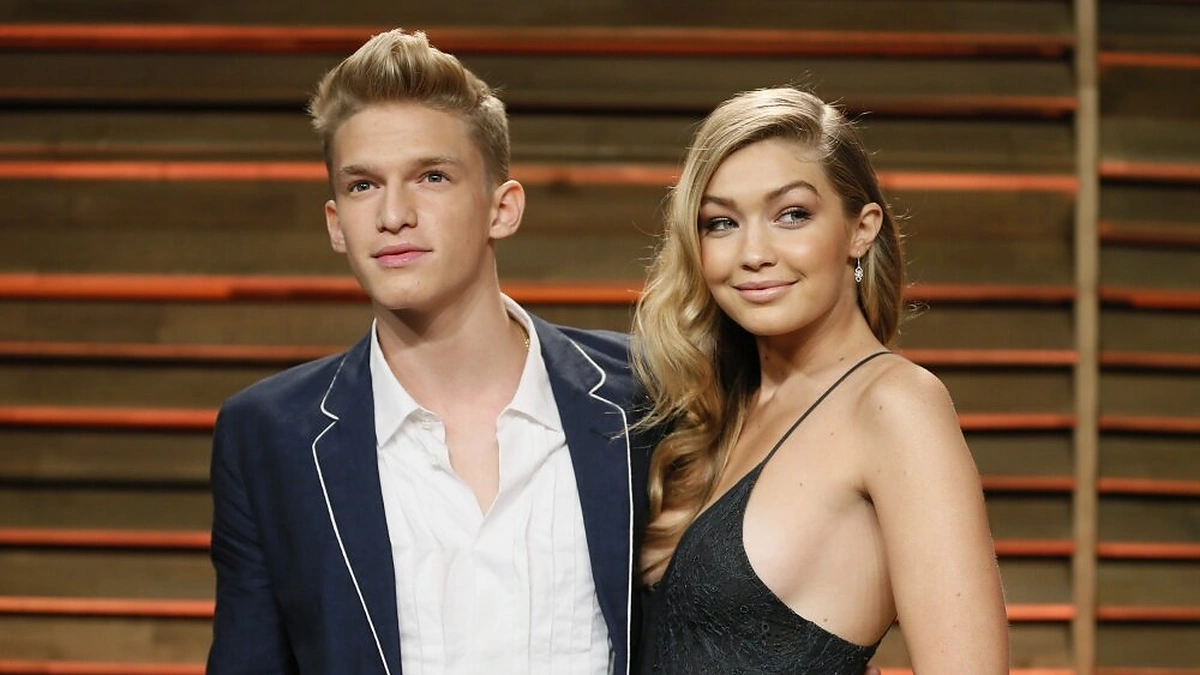 Cody Simpsonas ir Gigi Hadid
