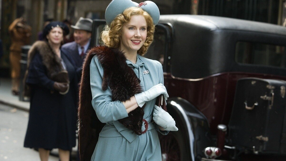 „Ponia Petigriu gyvena šia diena“ („Miss Pettigrew Lives For a Day“, 2008, IMDb – 7,1)