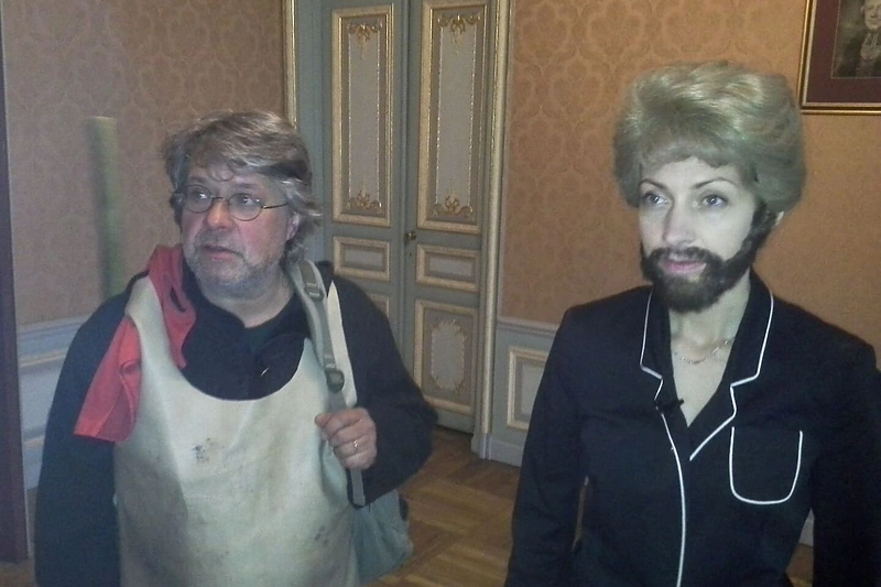 „Dviračio šou“ personažas su barzda