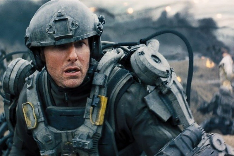 Tomas Cruise'as filme „Ties riba į rytojų“