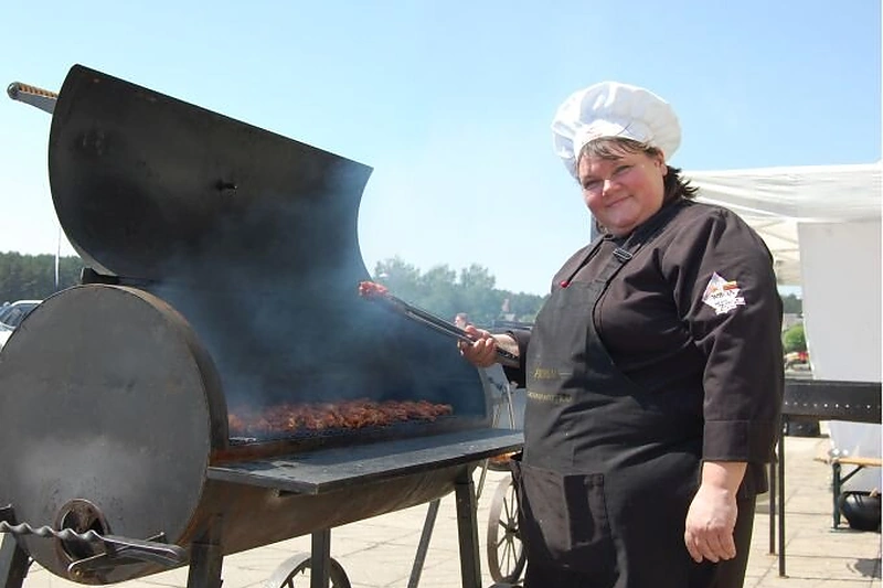 Lietuvos barbekiu kepėjų asociacijos narė Galina Bovševič