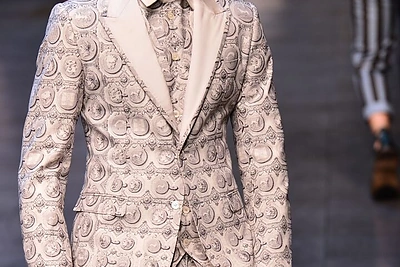„Dolce and Gabbana“ vyriškų kostiumų kolekcija