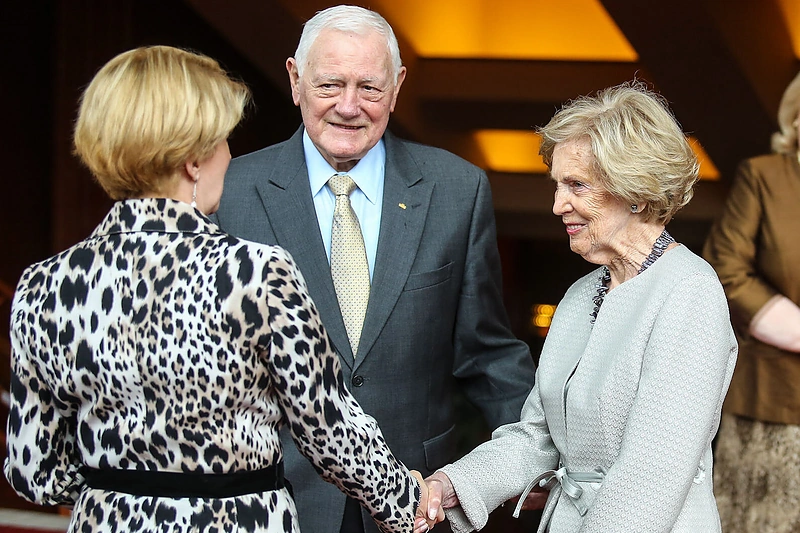 Vilniuje iš anksto paminėta JAV Nepriklausomybės diena, į šventę atvyko Valdas ir Alma Adamkai