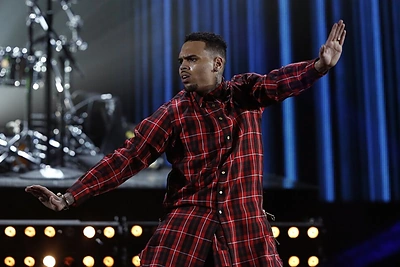 Chrisui Brownui neleista atvykti į Kanadą – teko atšaukti koncertus