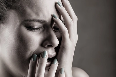 Jautru: moterys išsiskyrimo skausmą malšina mylimųjų marškiniais