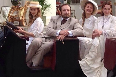 Filmo „Muzika lede“ aktoriai