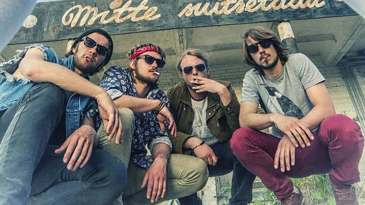 „Elephants from Neptune“