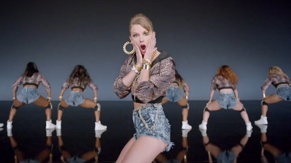 Taylor Swift dainos „Shake It Off“ vaizdo klipe