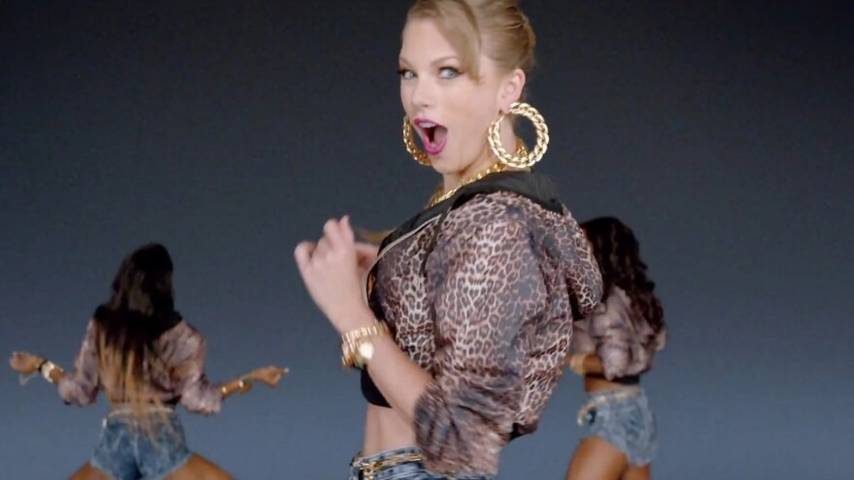 Taylor Swift dainos „Shake It Off“ vaizdo klipe