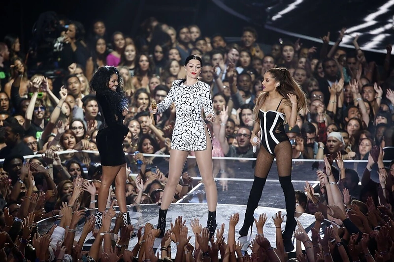 Nicki Minaj, Jessie J ir Ariana Grande