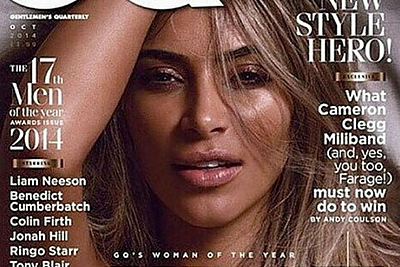 Metų moterimi išrinkta Kim Kardashian žurnalo fotosesijoje pozavo visiškai nuoga