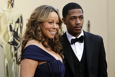 Mariah Carey pradėjo oficialų skyrybų procesą