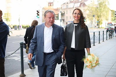 Ramunės Piekautaitės ir Kęstučio Verslovo svečiai rinkosi į vestuvių puotą „Pirklių klube“