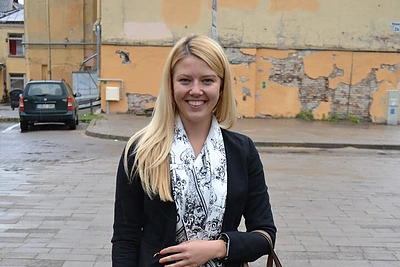 Gatvės stilius: rankinė ir batai – nepamainomas įvaizdžio pamatas