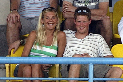 Princas Harry bando atnaujinti santykius su buvusia mergina Chelsy Davy