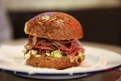 Uždaryti du „Drama Burger“ restoranai: vadovas atviras – liko vienintelis kelias