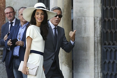 Venecijoje George'as Clooney ir Amal Alamuddin įregistravo civilinę santuoką