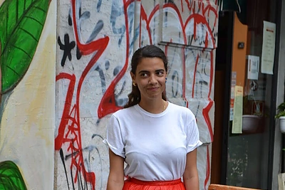 Gatvės stilius: ar labai stilingas tas, kuris apsirengęs deriniais „nuo podiumo“?