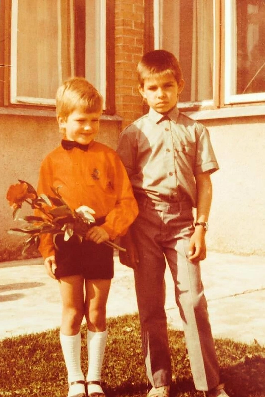 Jonas Nainys (kairėje) ir Modestas Nainys vaikystėje