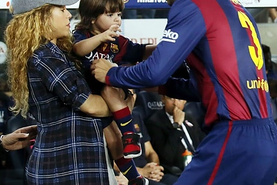 Shakira ir Gerardas Pique su sūnumi Milanu