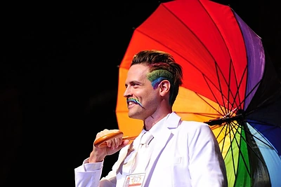 Barzdų ir ūsų čempionato dalyvis