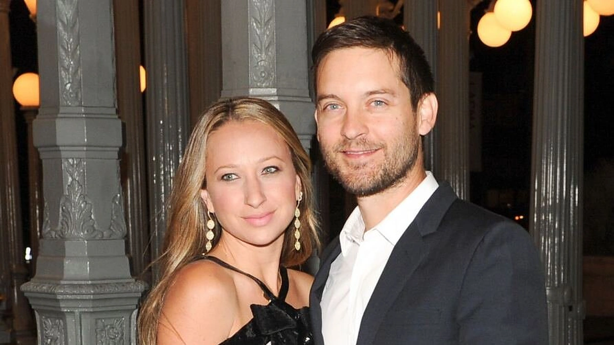 Tobey Maguire'as ir Jennifer Meyer