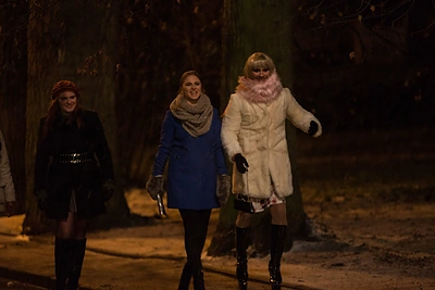 Edita Užaitė ir moterimi persirengęs Audrius Bružas