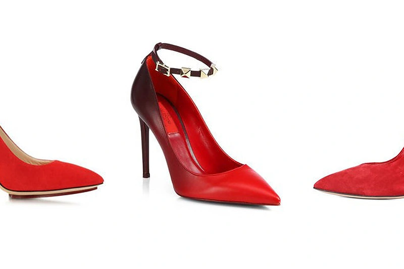 Iš kairės: Charlotte Olympia, „Valentino“, „Casadei“.