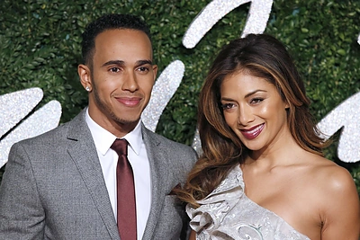 Dainininkė Nicole Scherzinger ir lenktynininkas Lewisas Hamiltonas ketvirtą kartą išsiskyrė