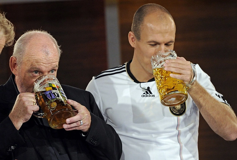 Joe Cockeris ir Arjenas Robbenas