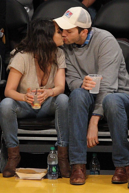 Mila Kunis ir Ashtonas Kutcheris