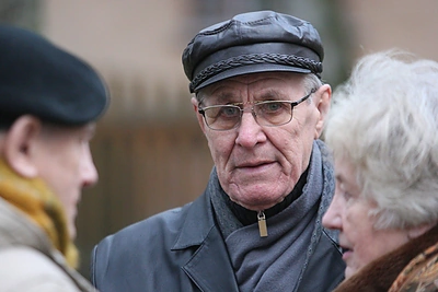 Juozas Garbenis. Adolfo Jarulio laidotuvės