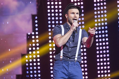 Vaidas Baumila pristato nuotaikingą dainą „This Time“, ji skambės „Eurovizijos“ atrankoje