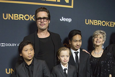 Angelina Jolie ir Bradas Pittas pritaria dukros norui būti berniuku