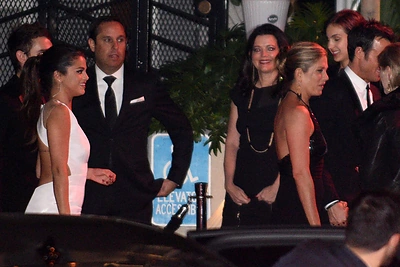 Selena Gomez ir Zeddas kartu atvyksta į vakarėlį