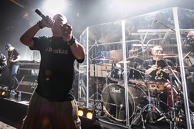 M.A.M.A.2014 scenoje – aštrus „G&G Sindikato“ ir Vido Bareikio pasirodymas