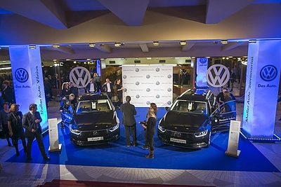 „Volkswagen Passat“ pristatytas Lietuvos nacionaliniame operos ir baleto teatre