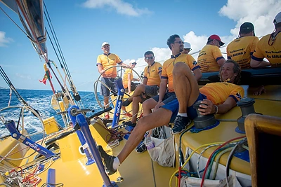 Jachtos „Ambersail“ įgula