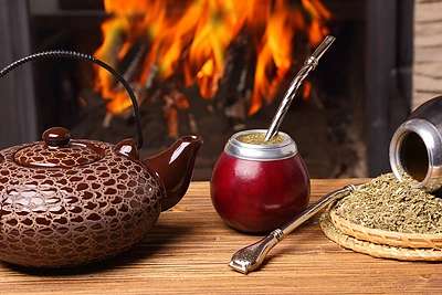 Ar gali matės arbata pakeisti kavą? Matės privalumai