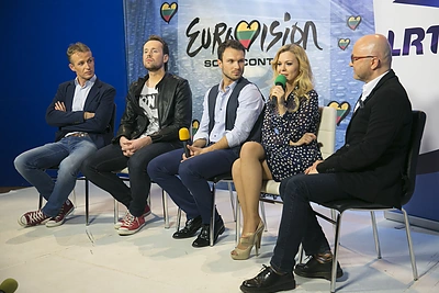 Vaidas ir Monika „Eurovizijos“ scenoje žada „tūsą“: „Mes linksma tauta, tai ir parodykim“