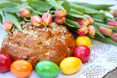 Kaip per šventes nepriaugti svorio