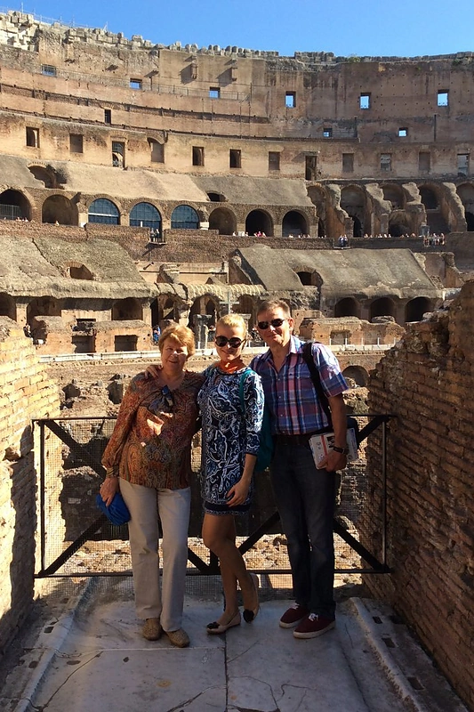 Rūta Mikelkevičiūtė su tėvais