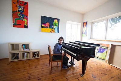 Pianistas ir tapytojas Viktoras Paukštelis