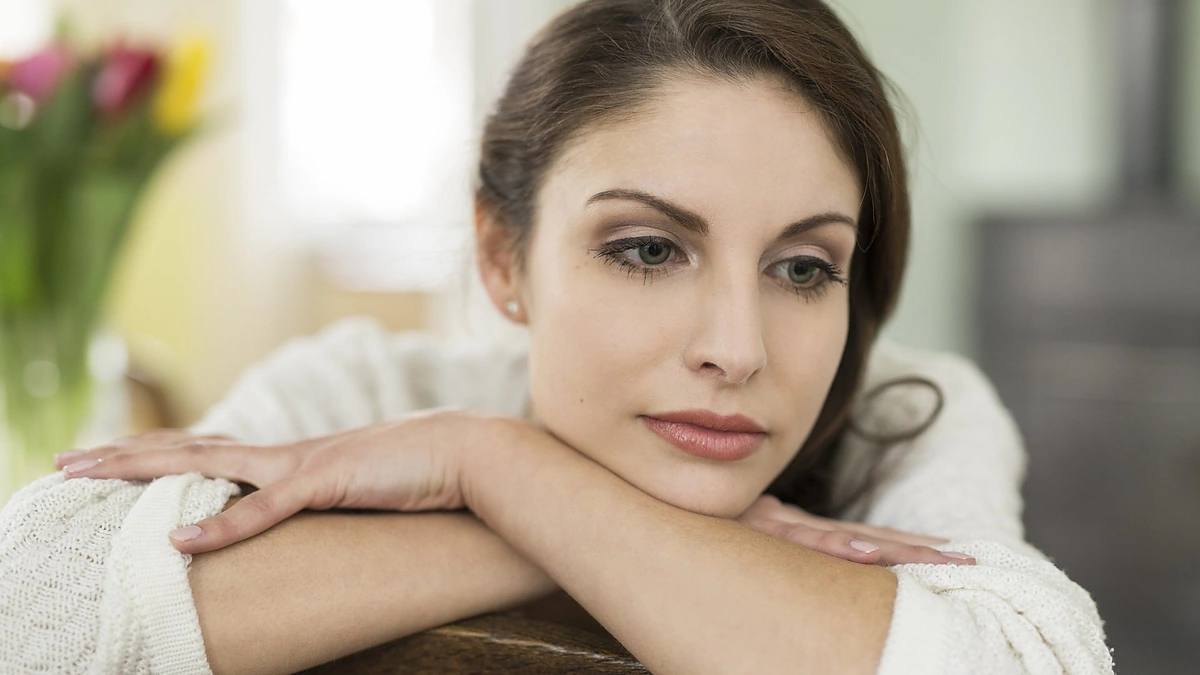 Susimąsčiusi moteris