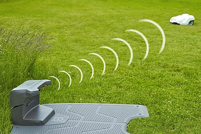 Roboto įkrovimo stotelė. „Husqvarna“ nuotr.