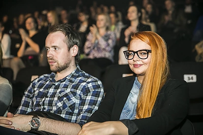 „ŠarkA“ narė Gintarė Valaitytė Amerikoje susituokė su kompozitoriumi Vytautu Bikumi