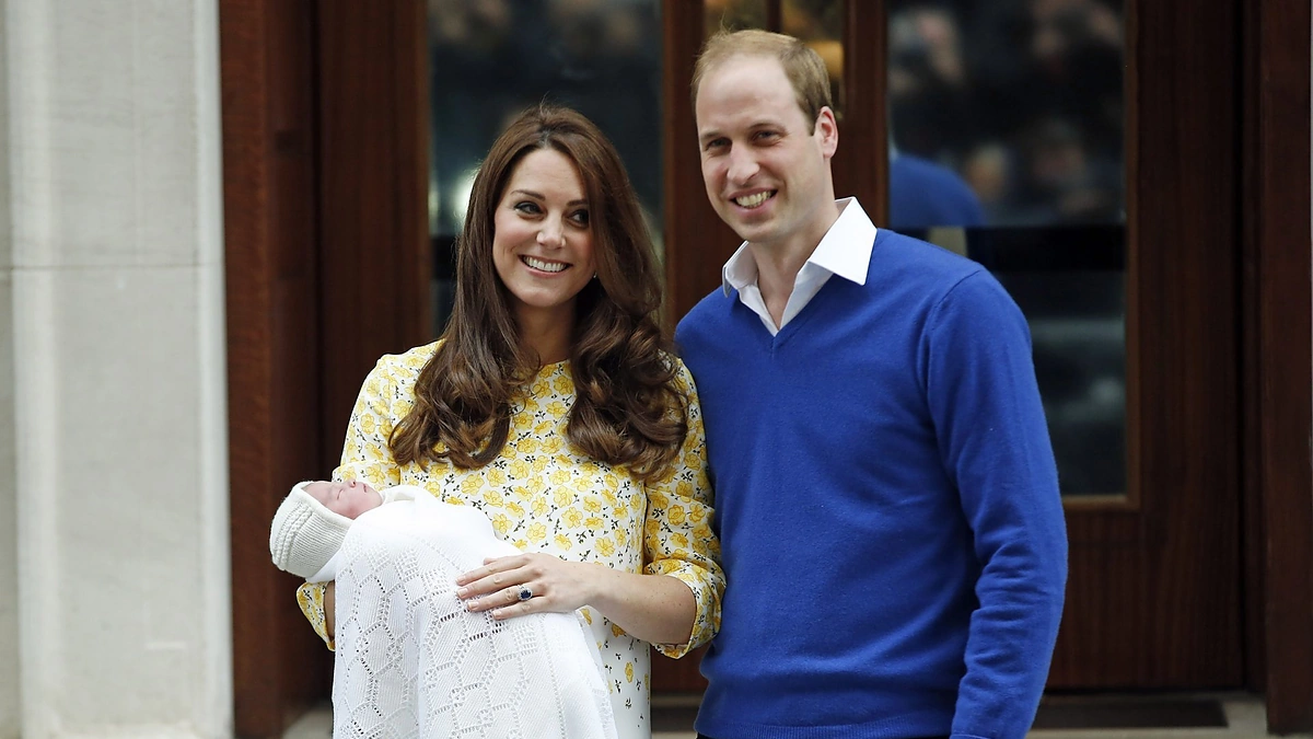 Kembridžo hercogienė Catherine ir princas Williamas su dukra